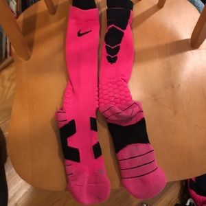 Nike vapor punk breast cancer awareness socks